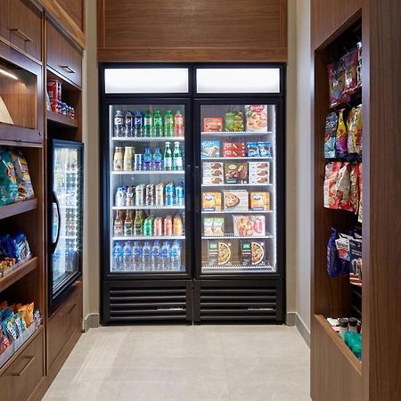 Residence Inn Montreal Midtown Экстерьер фото